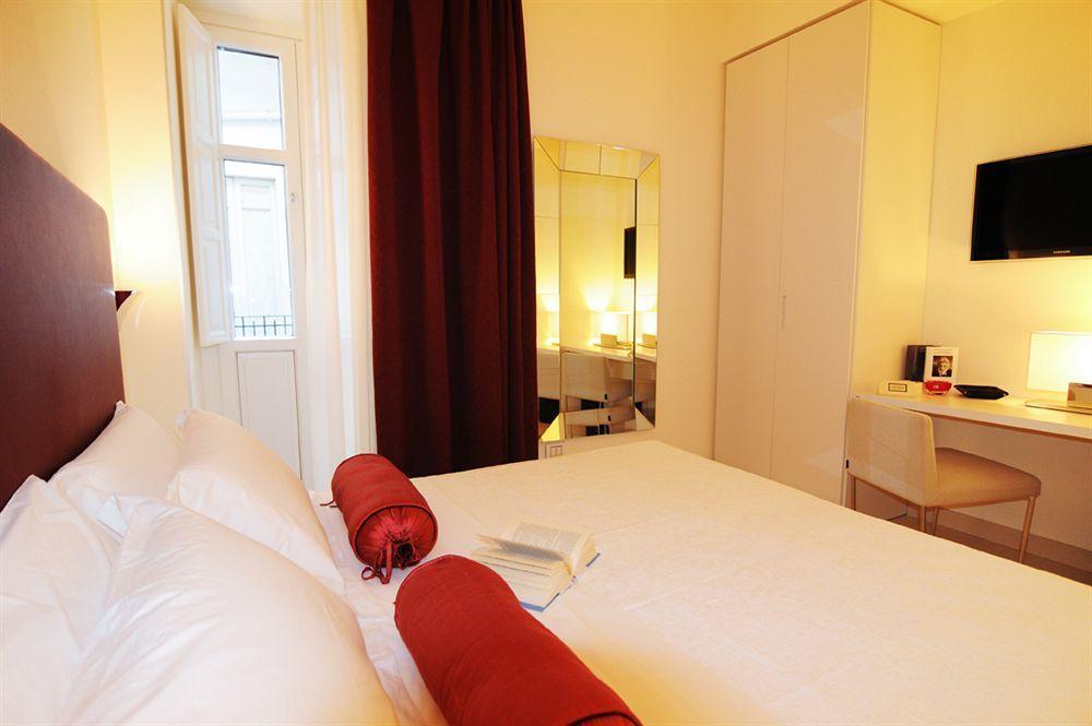 Bed & Breakfast Town House Cavour 2*