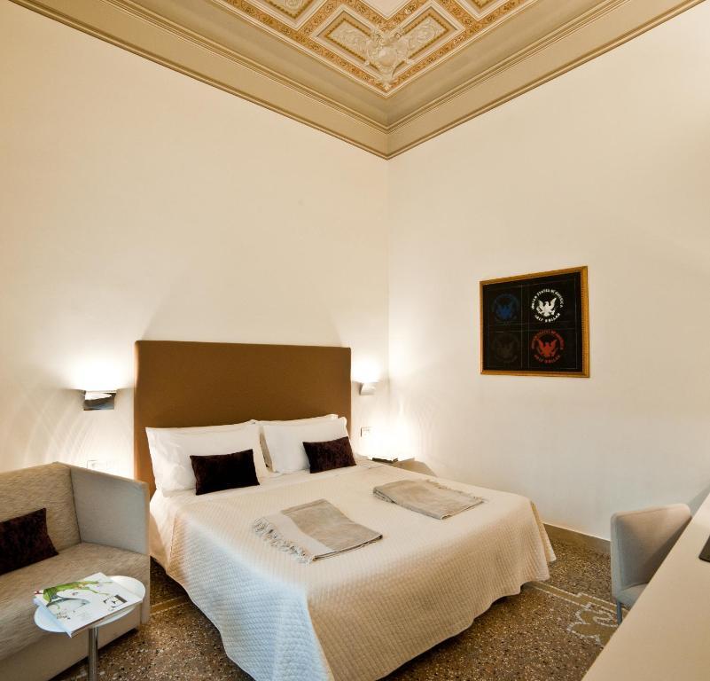 Bed & Breakfast Town House Cavour